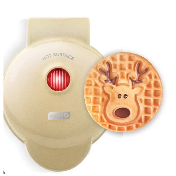 Dash Electric "REINDEER" 4" Mini Waffle Maker, Non-Stick 350 Watts -- New in Box - Picture 2 of 5